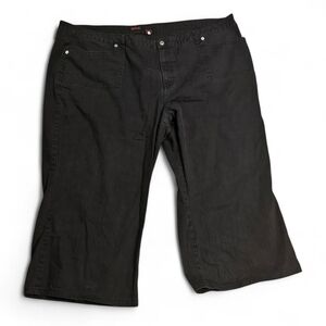 Zana Di Women's Cropped Black Jeans